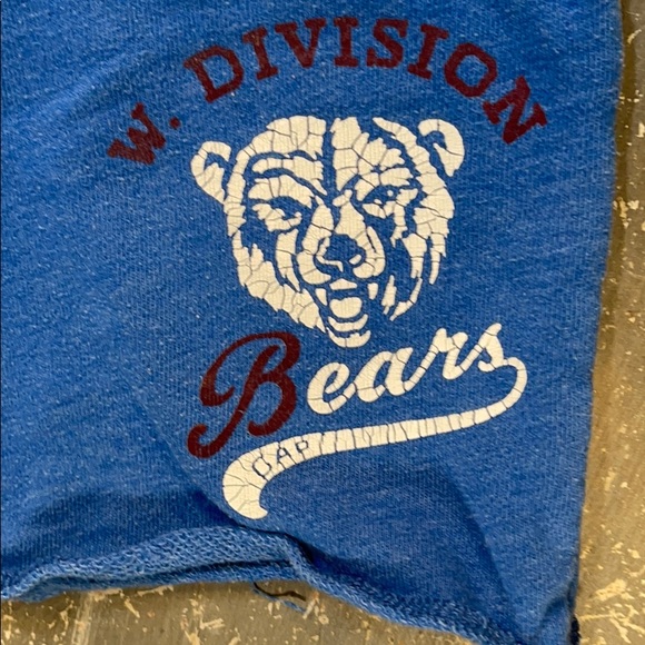 GAP Shorts - Picture 2 of 2